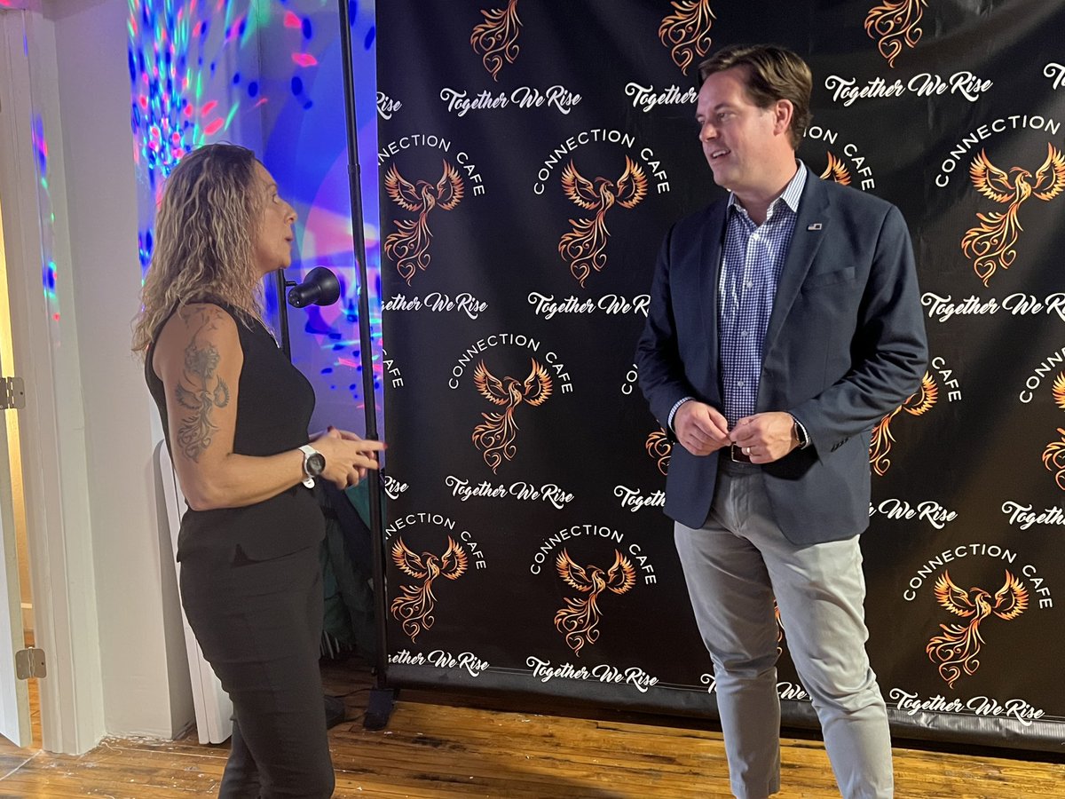 Douglas Huntsinger tweet media