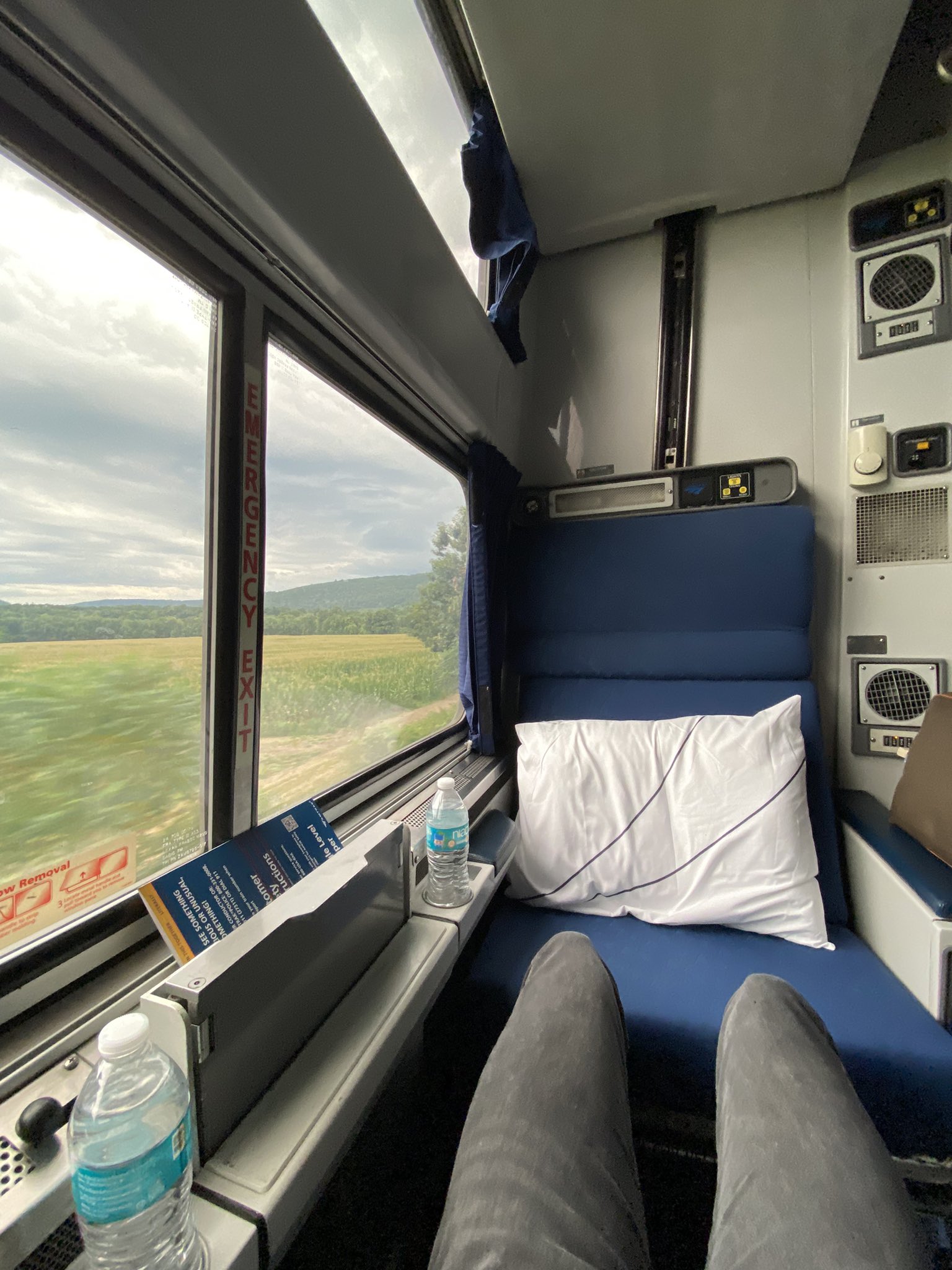 Amtrak Superliner Roomette Layout - 8hs5wh6