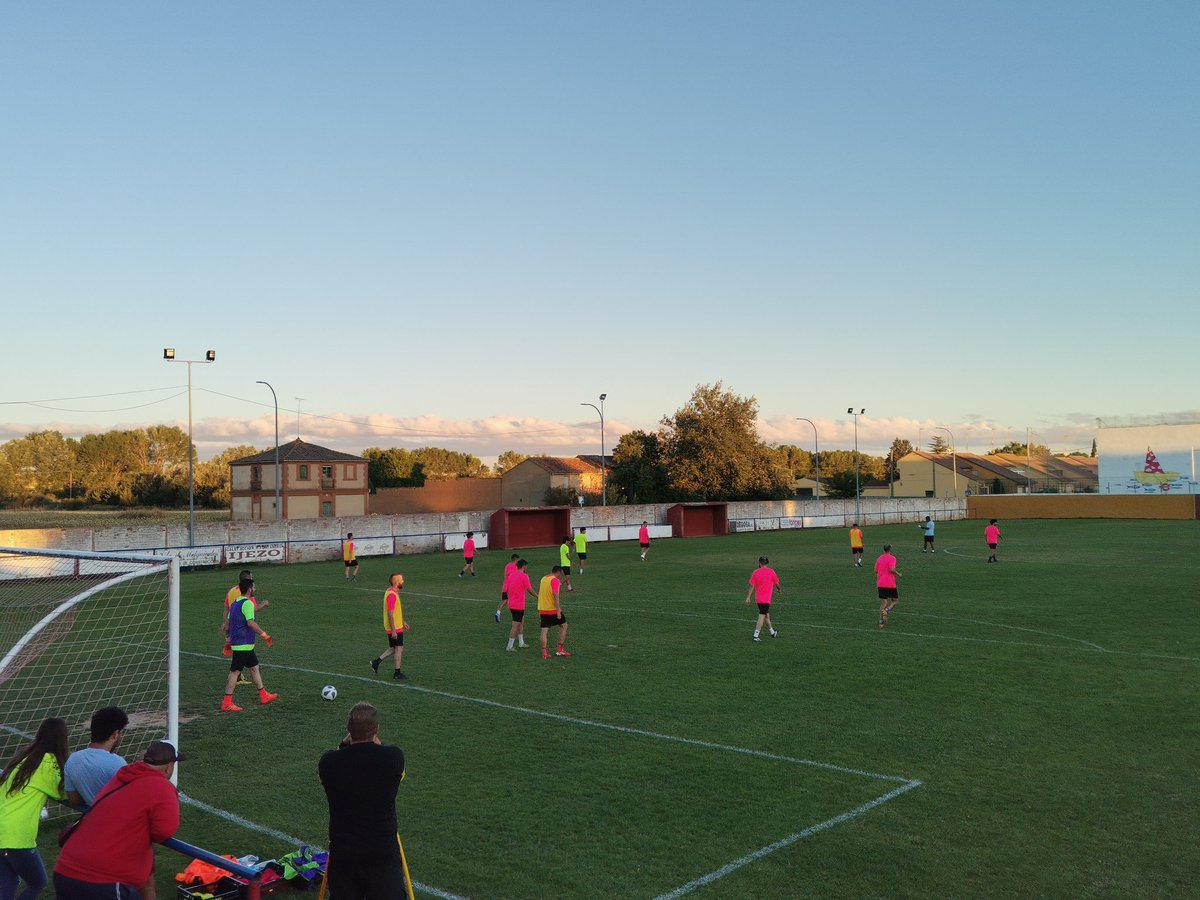 cdvillada1's tweet photo. ⚽⚽ https://t.co/r0jqQuZP1K