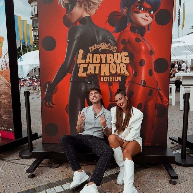 Plaggzworld's tweet photo. Ladybug and Catnoir; The Movie will release in German Cinemas at January 26th!!!
•
•
•
•
•
★Hashtags:
#MLBS5Spoilers #MLBS5News #mlb #mlbb #ml #mlbseason5 #mlseason5 #ladybugseason5 #miraculousladybug #miraculousedits #mlbedits #mlbmemes #ladybug #catnoir #miraculousmovie https://t.co/NLf53dO55I