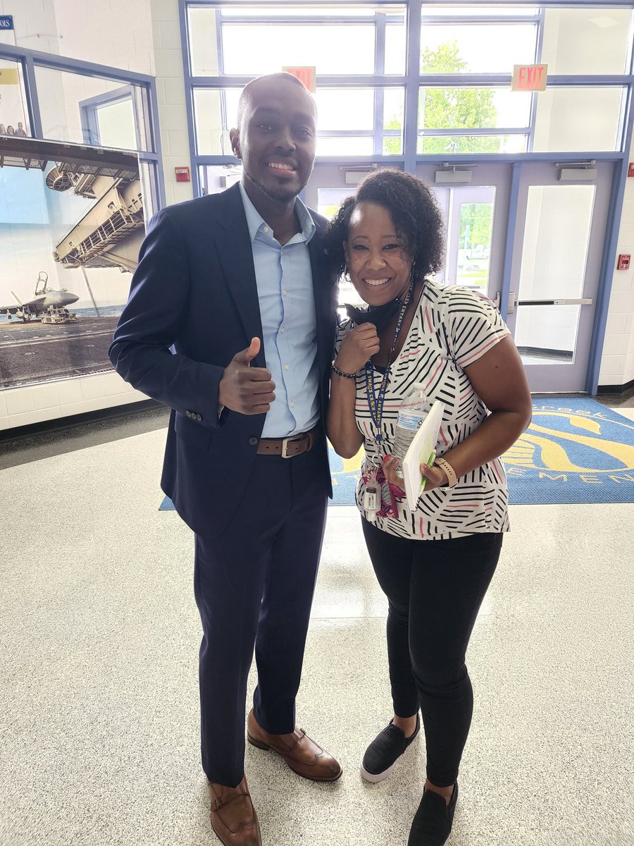 ms_speights's tweet photo. Thank you @SWANSPrincipal for inviting @purposepushers to inspire us so that we can inspire our students and never forget our "WHY". @SwansCreekES 
#weareswans #CNU https://t.co/RNTJJxusBS