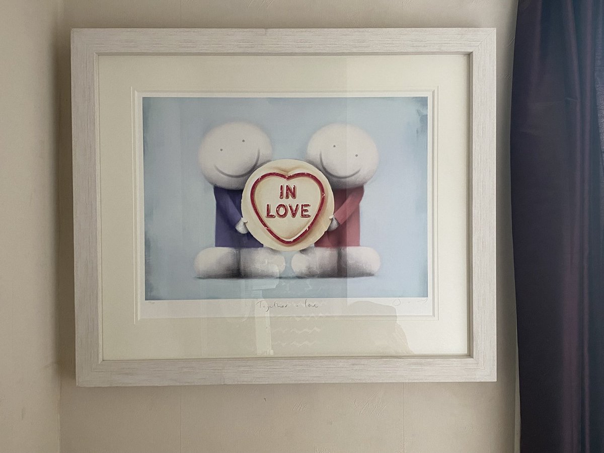 TheLighthouseCe's tweet photo. Todays reason to smile………Mumma and Pappa’s Christmas present is now finally on the wall #DougHyde #Christmas #Love #TogetherInLove #FineArt #Cute xxx https://t.co/z3GwSWSkdP