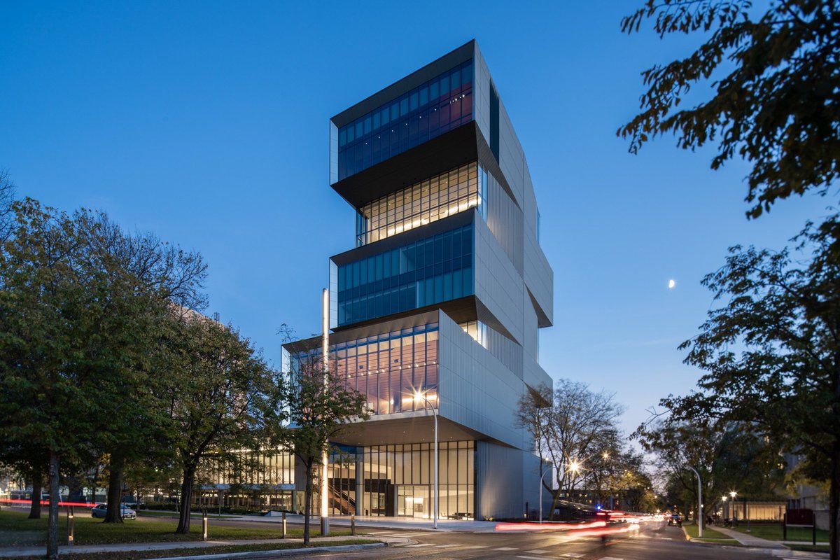 AngieMcMonigal's tweet photo. Congrats to @dsrny &amp; @BLarchitecture on their design of the University of Chicago’s David Rubenstein Forum being named finalists in @AIAChicago Design Excellence Award 👏🏻👏🏻👏🏻

#chiarchitecture https://t.co/GFhlcTVyGu