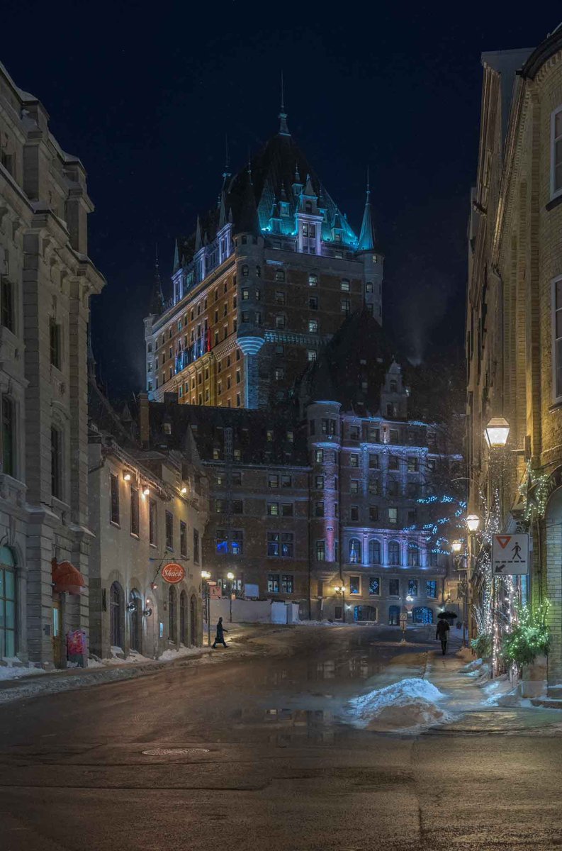 mindzeye's tweet photo. Here’s a before/after of “Strangers in the Night”. On the left, we have the file after exposure blending and raw adjustments, and on the right, the finished piece. This is the result of nine hours of localized lighting, colour and texture adjustments in Photoshop. 🎨 https://t.co/nXWa5nxghg