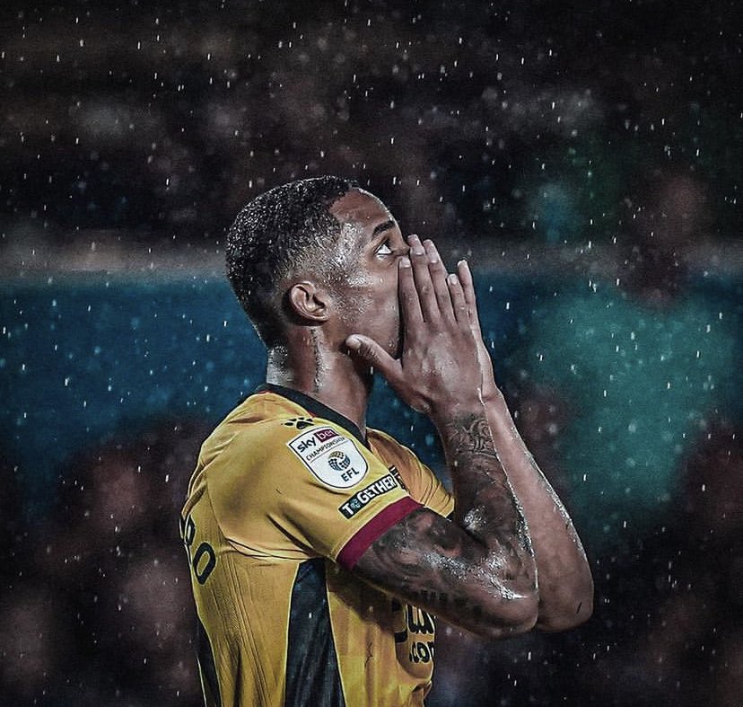 watdepre's tweet photo. Tudo no tempo dele 👆 #watfordfc https://t.co/aseiMBBfoD