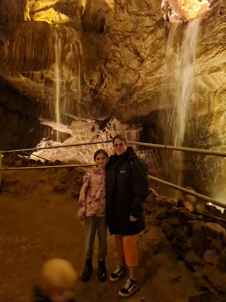 PittonCross's tweet image. My daughter and I at #thenationalshowcavesofwales #danyrogofcaves #makingmemories #worthvisiting #visitswanseabay #visitwales #pittoncrosscaravanpark #cathedralcave