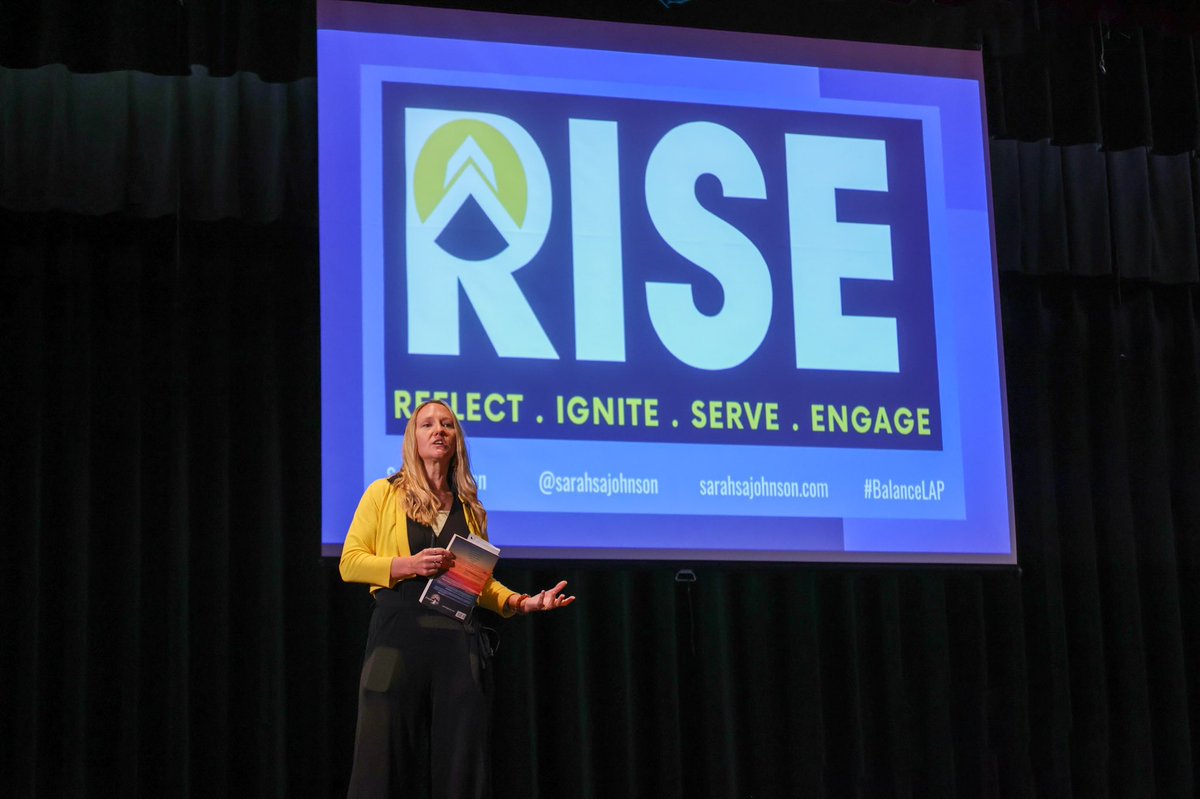 CabCoSchools's tweet photo. Educators engaged in #CCSRISE2022 sessions—igniting the fire 🔥 with our keynote speaker @SarahSajohnson. 💪 🤩 https://t.co/DSzYY5x5J9