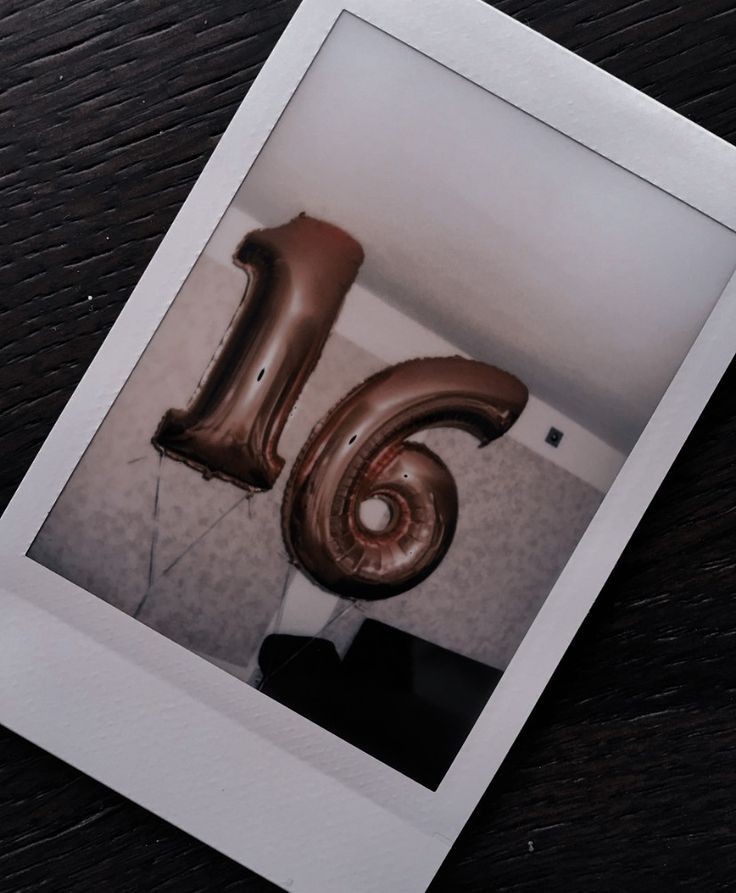 anaiahkth's tweet photo. happy sweet sixteen to me >33 https://t.co/9i2i8Nwyr2