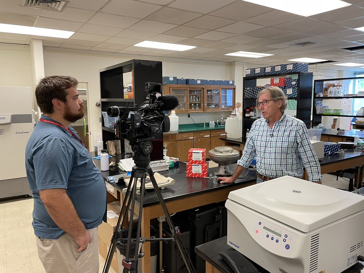 mbrattonpr's tweet photo. Dr. George Bullerjahn, professor of biological sciences at #BGSU, speaks with #WTOL 11 about his research team’s recent trip to #Kenya to study harmful algal blooms. The trip aimed to compare and contrast the algae blooms that impact #LakeErie. https://t.co/csInc9QGcO