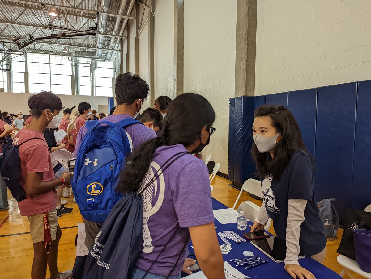 Rice_D2KLab's tweet photo. Welcome #classof2026! #Oweek picture highlights #ricedatascience #d2klab https://t.co/VBabqp0V8a