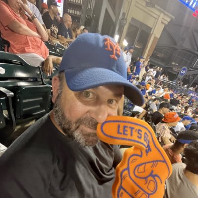 johnsic's tweet image. #NewProfilePic