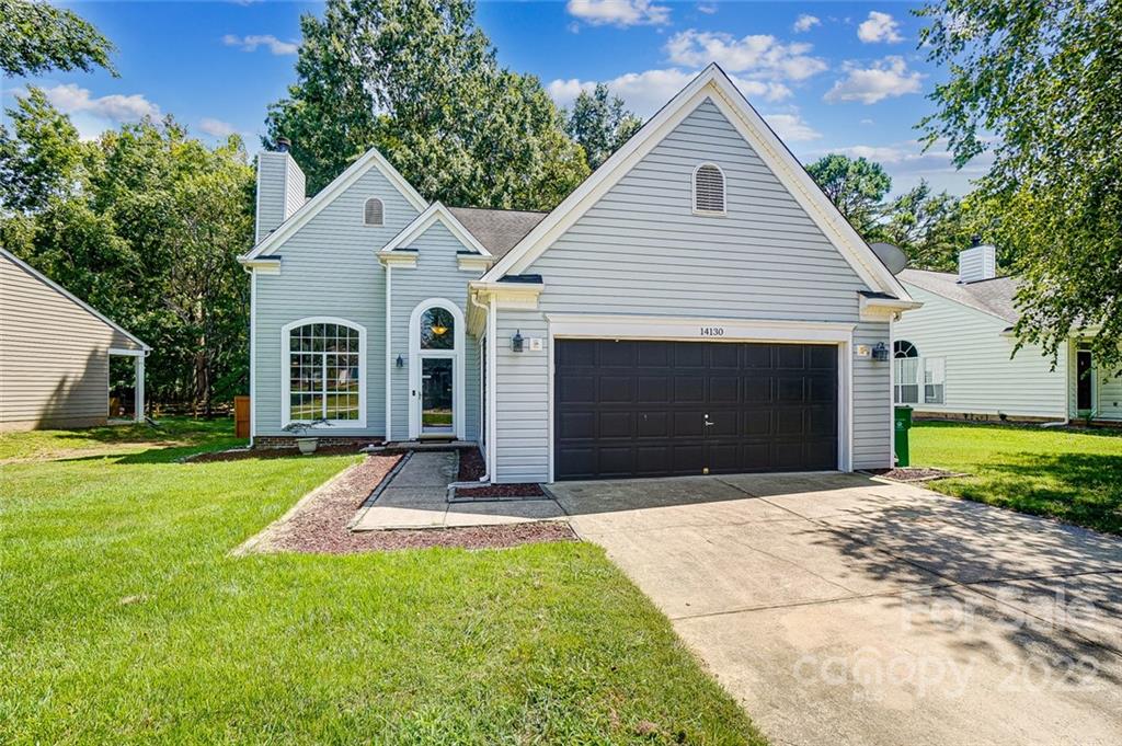 expandurlegacy's tweet photo. Imagine turning the key to open your beautiful new home. #beautifulhome #homesforsale  https://t.co/9HSZ0wGaTV https://t.co/QBfuphPfyn