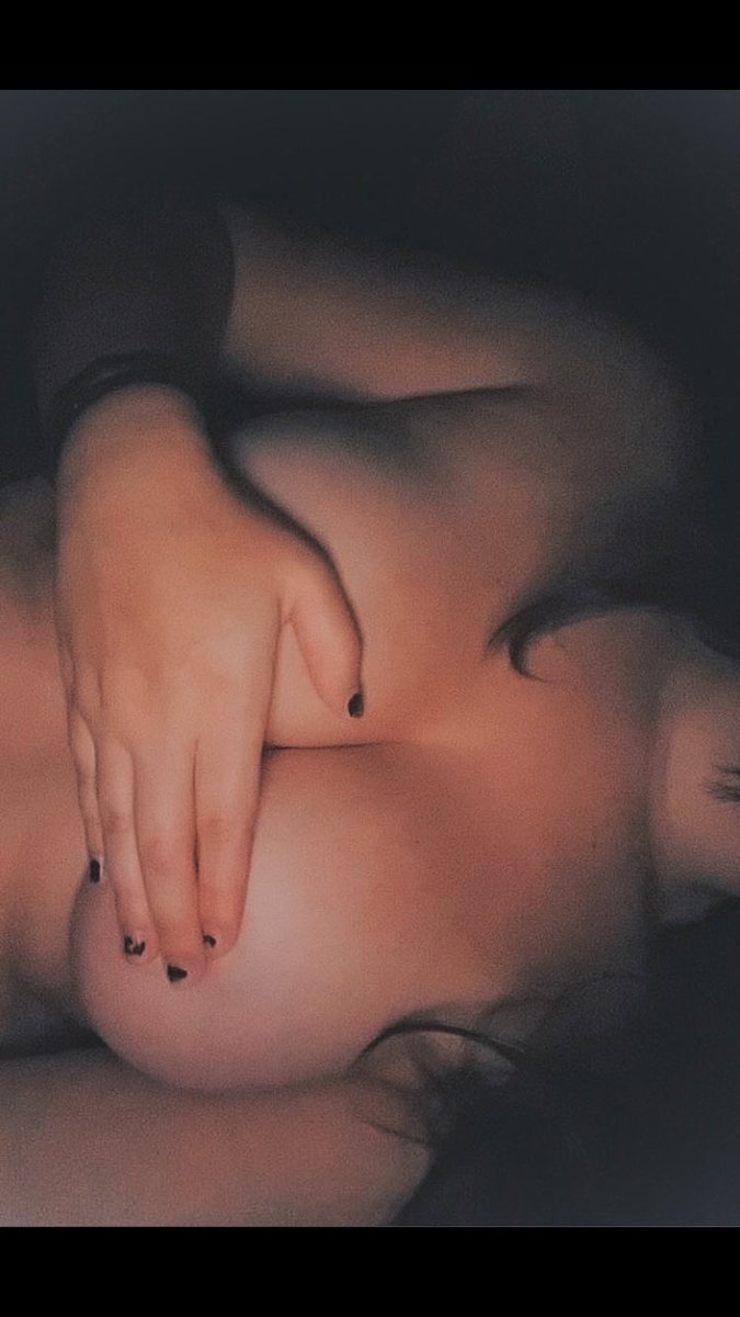 cray_cray99's tweet photo. @cbink_liltx Hereeee onlyfans @cray.cray https://t.co/JvfrsWZjTA