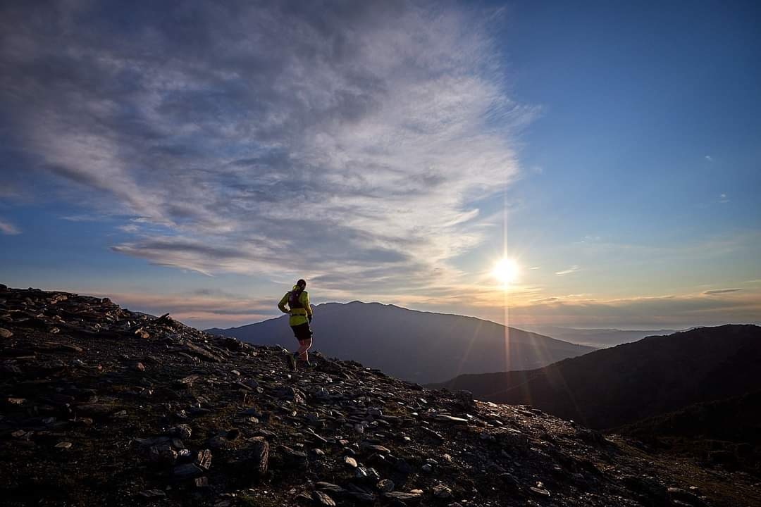 UMontseny's tweet photo. Amb ganes de noves aventures? 💪🏽  De descobrir nous racons del Montseny?

🇪🇦 ¿Con ganas de nuevas aventuras? 💪🏽 ¿De descubrir nuevos rincones del Montseny?

#trail #trailrunning #trailrunner #trailrunninglife #trailcatalunya #trailespaña #ultratrailrunning https://t.co/N2FuH2moN9