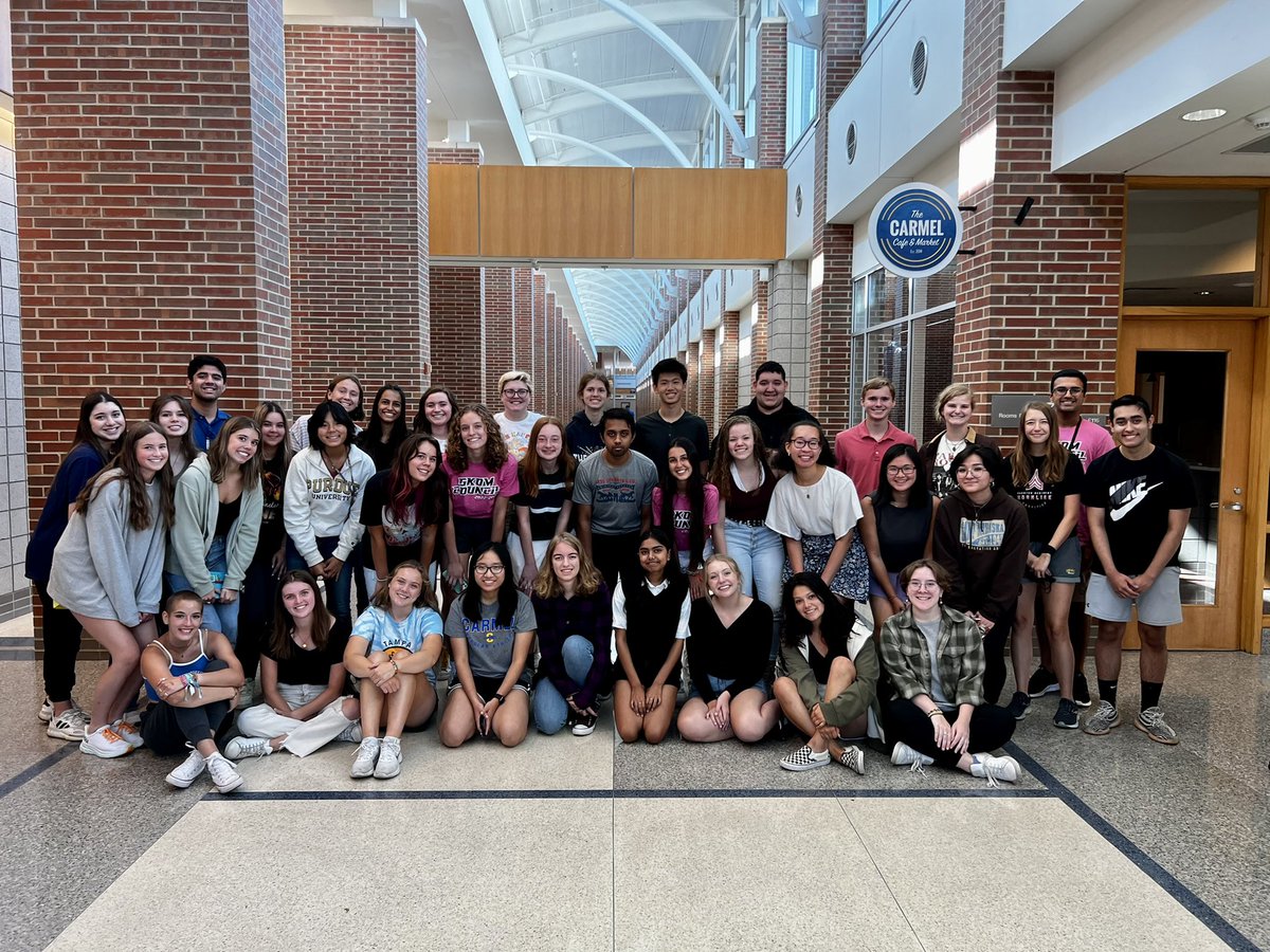 IbCarmel's tweet photo. We love our Class of 2023 IB Diploma students! They are off and running on their final year at CHS! #IBfam @chsinfo @myccs https://t.co/UISI7jzMhL