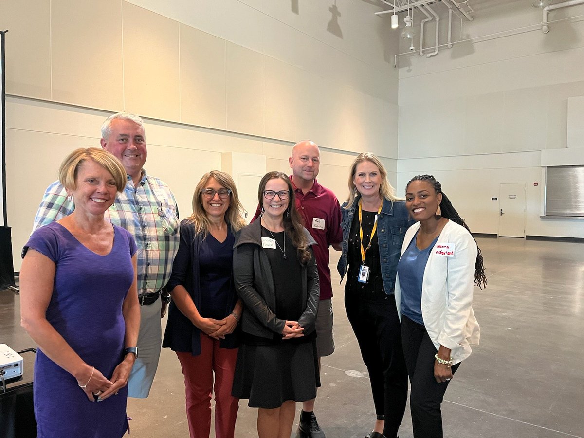 DMcFarlandEPS's tweet photo. We are excited to begin a partnership w/@PivotLearning here @eriesd. As the new principal of #GroverClevelandES I already feel supported and eager to begin this wok. #newprincpal #HQIM #equity #leadershipimpact https://t.co/bmvyMHHXFT
