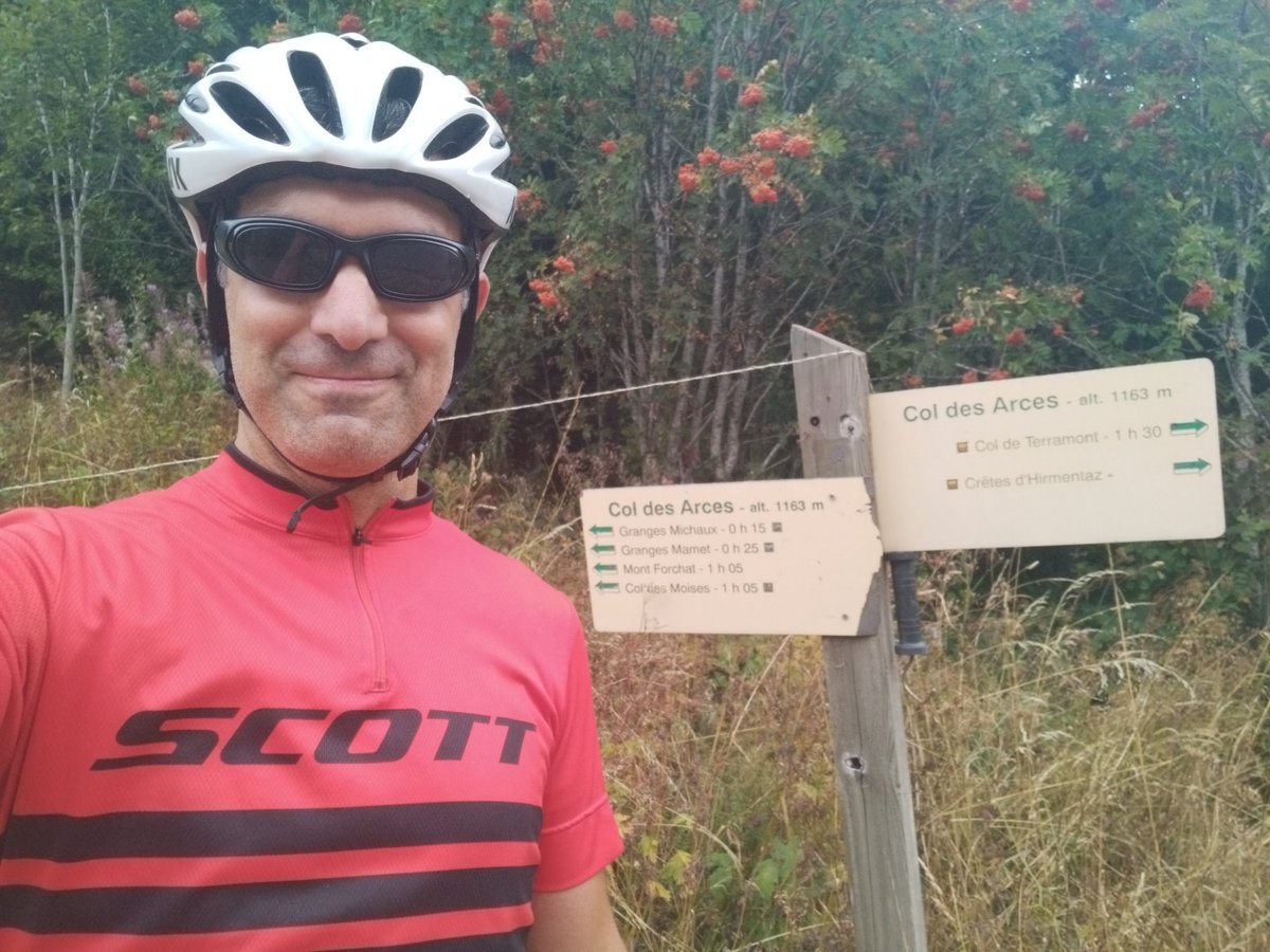 ChRolandMaths's tweet photo. Col de cou par Draillant suivi du col des Arces depuis Habère 🚵😛🤩
#faitesdusport #faitesduvélo #nature #bienêtre #bonheur
#habèrepoche #chablais #hautesavoie #dpt74 #yaute #france
😉 @sache_martine @YoduLeman @classeTICE @BrossardMathHEC @petitegraine255 @EdithPY2 https://t.co/lm41MQisrc