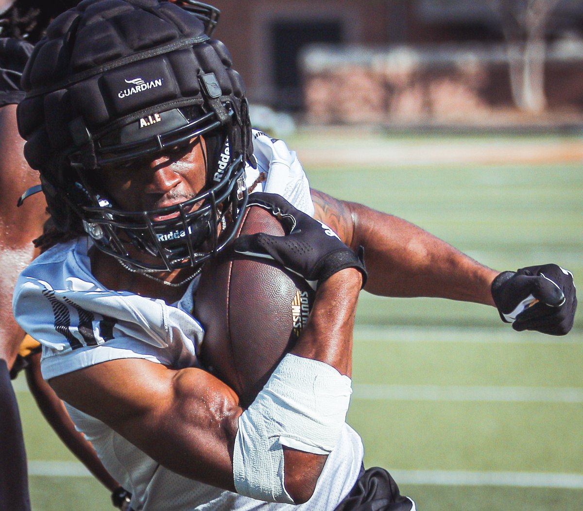 4thStreetSports's tweet photo. We talking about practice 🏈 https://t.co/oHed8pi0Dk