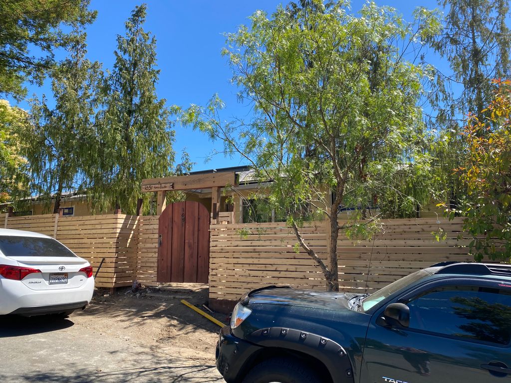 GoldenRoadRE's tweet photo. We have a totally new look coming to the front yard and home exterior at our remodel in the Berkeley Hills! 
.
.
.
.
.
.
#bayarearealestate  #realestate #realestateinvestment #homerenovation #DIY #constructiontips #fixandflip #housingmarket #landscaping #sellyourhouse #buyahome https://t.co/Zz65s83hcb