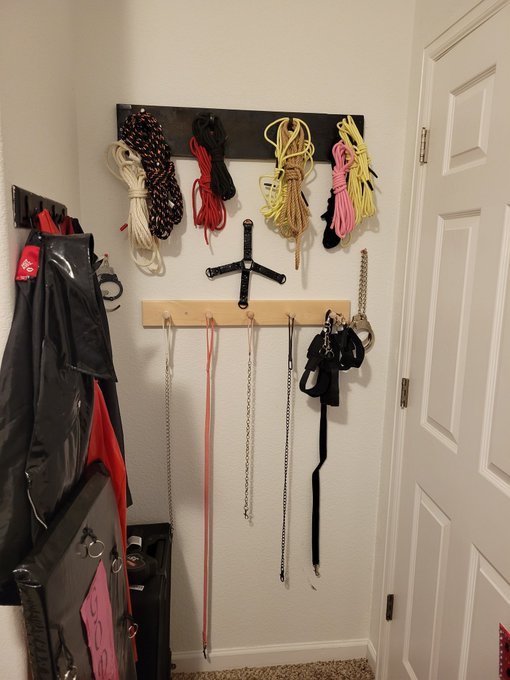 I think the room is finally ready https://t.co/hOIH85FVNM