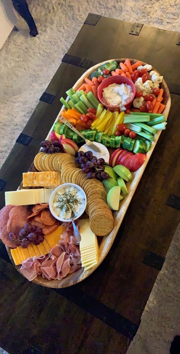 Simple...#Lovely #design #Super #elegantidea #gatheringboutique #eventspace #sandiego #comingsoon #photography #wedding #eventvenue #hgtv #gatherforacause #party #bridalshower #mua #lajolla #tablescapes