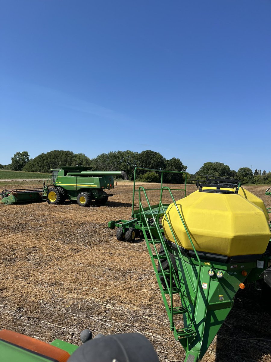 Back at it again planting covers into the oat field and the pea field. They say you should try a chase the combine but that’s hard to do by myself so it’s easier to leave combine in the field for a day then it looks like I’m really on top of things.