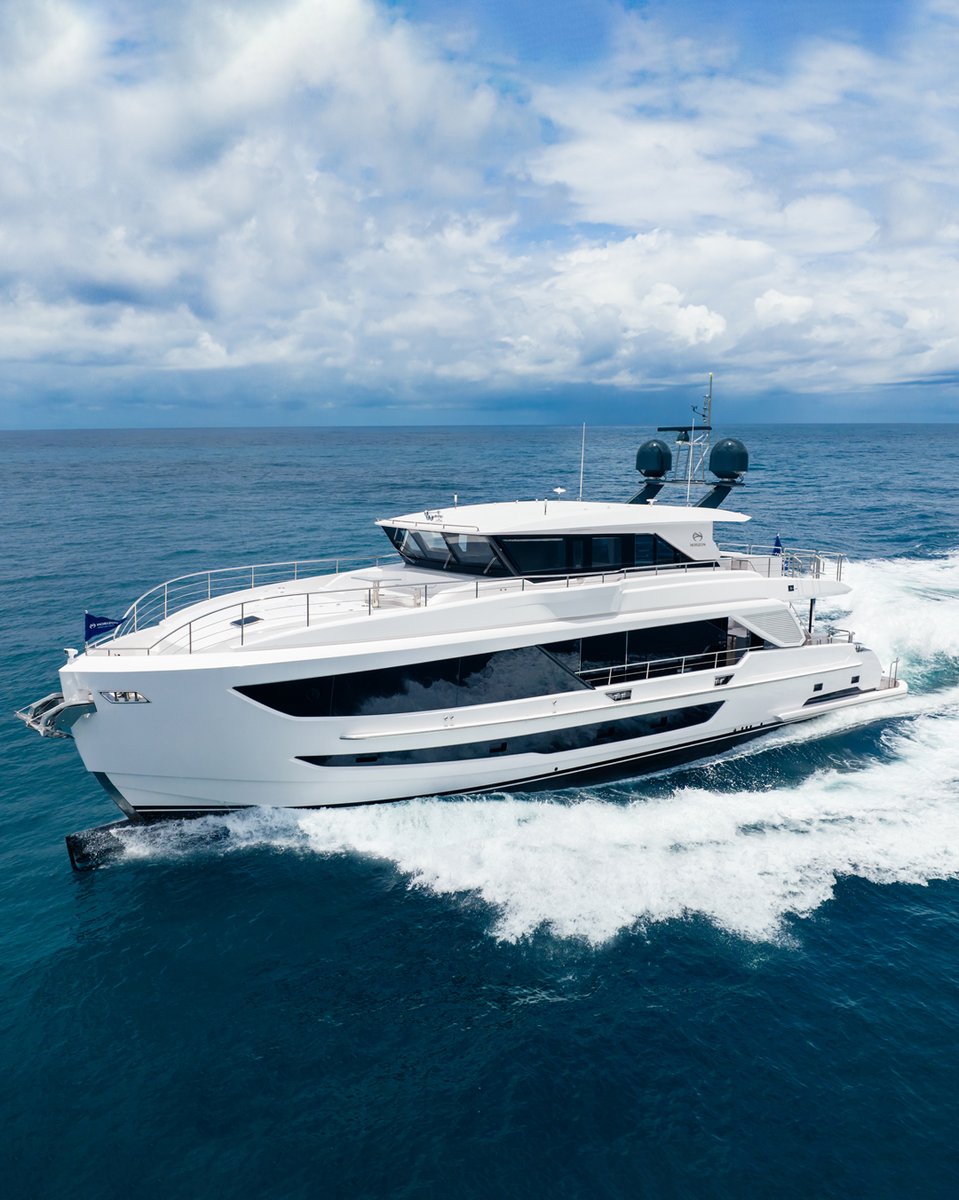 HorizonYachtUSA's tweet photo. The newly launched Horizon #FD90 has been built to AMSA 2C Survey requirements, which allows her to be commercially operated as a charter vessel in Australia. It is the first Horizon to be classed as such. #DefineYourHorizon 

𝙇𝙚𝙖𝙧𝙣 𝙢𝙤𝙧𝙚 ➡️ https://t.co/s52OR6ZOIf https://t.co/XbiFBJFSur
