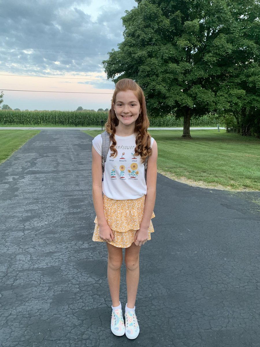 Katie Owens tweet media