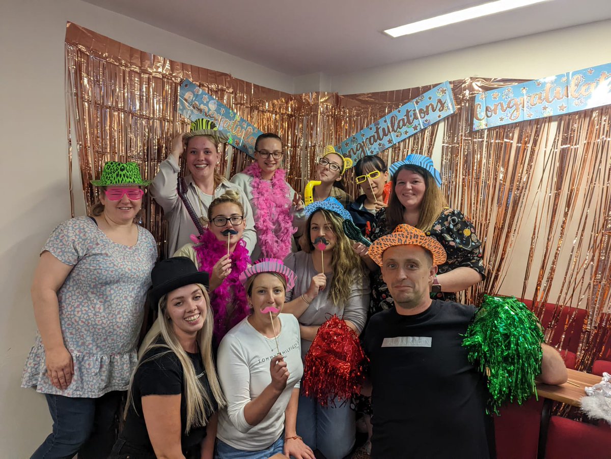 MarieMcCabe7's tweet photo. Last day in uni ... thank you @UniOSalfordTNA @PennineCareNHS and to my fellow TNA's. 
An extremely challenging two years! 
But we did it!!.. so much love for you all, couldn't of done it without you all 🤩Sept 2020 - we smashed it! 🤩 https://t.co/azN1AeNlqG