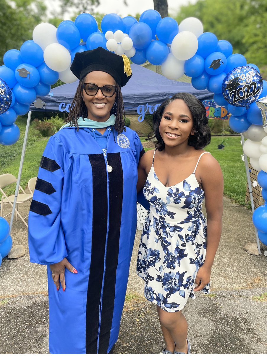 Creswellchoirs's tweet photo. Happy to report that a recent Whites Creek band member grad who is also a ⁦@ITcreswellmnps⁩ alumna, is now a freshman at Spelman College AND she just made the prestigious Spelman glee club! Woo Hoo! 🎶🙌🏾 We are so proud of this ⁦@MetroSchools⁩ 2022 spring graduate! https://t.co/rimmbr92AR