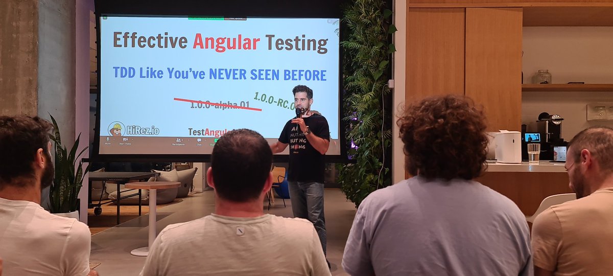 gil_zilberfeld's tweet image. Now @shai_reznik on TDD,  as you see on the screen. At the #JavascriptIsrael meetup