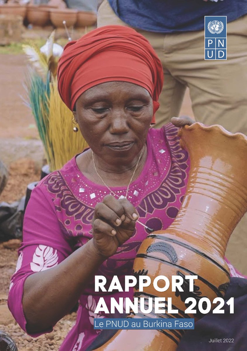 Le @PNUD_BFA publie le rapport annuel 2021 qui retrace les principaux résultats obtenus à travers Programme Pays, dans accompagnement Gvt 🇧🇫 & burkinabè dans leurs efforts développement & consolidation de la paix. Suivre ce lien 👉: undp.org/sites/g/files/…