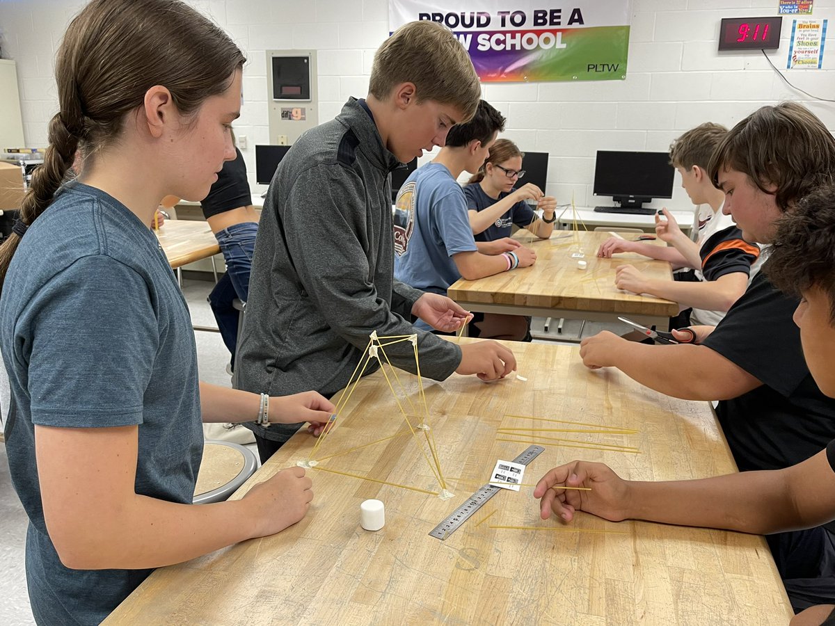 Ms. Stewart tweet media