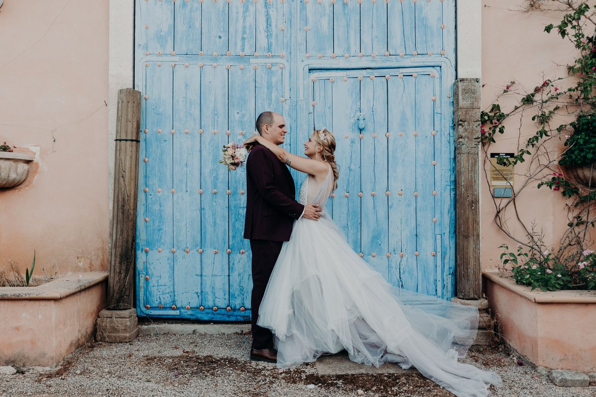 MarcoyMariaMODA's tweet photo. Felicidad en estado puro 🤍
#marcoymaria #mymbrides #noviasreales #realbrides #whiteweddingdress #vestidodenovia #noviasconestilo #weddingphotography #tenerifemoda https://t.co/DGPP0SK75i