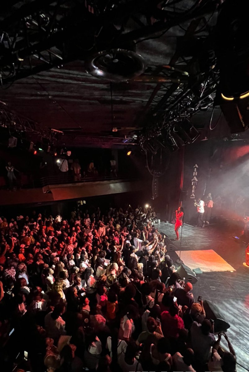 FactsTiwa's tweet photo. 📊|@TiwaSavage's Water &amp; Garri Tour has grossed a total of $2.233M from 26,554 tickets sold on 22/25 reported shows according to the newly released Box Office reports for Europe shows.

•NA🇺🇸🇨🇦- $1.477M | 16,626 tickets; 16/17 shows.

•EU🇪🇺 - $755K | 9,928 tickets; 6/8 shows. https://t.co/oXZjVQV8dL
