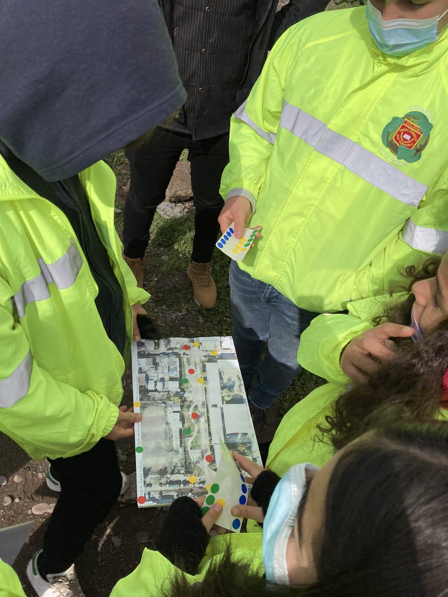 Nos encontramos en San Bernardo junto a Fundación <a href="/miparque/">Fundación Mi Parque</a> y la brigada sustentable de la Escuela Javiera Carrera Verdugo en la jornada de participación ciudadana para saber cómo se imaginan La Plaza El Olivo 🍃🌍💚