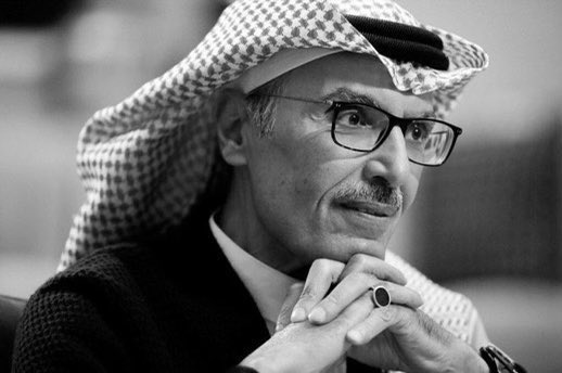 has2996's tweet photo. يقول البدر :

هقيت أني ملكتك ما دريت
 إن الأماني غرور . https://t.co/5KdUcLfjpS