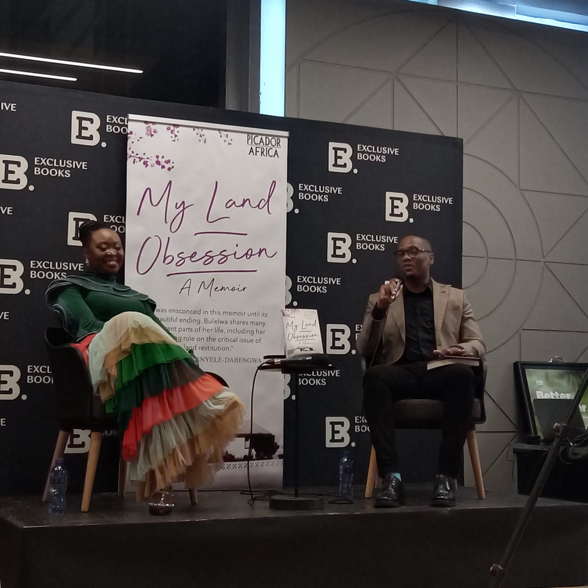 PanMacmillanSA's tweet photo. The launch for #MyLandObsession is now underway @ExclusiveBooks Rosebank.

Author @mabasa_bulelwa and broadcaster @AldrinSampear are now in conversation. 

Remember, you can join the conversation on Zoom here: https://t.co/okKgV4kVbd

#BookLaunch #LocalReading https://t.co/QpQggJTzAR