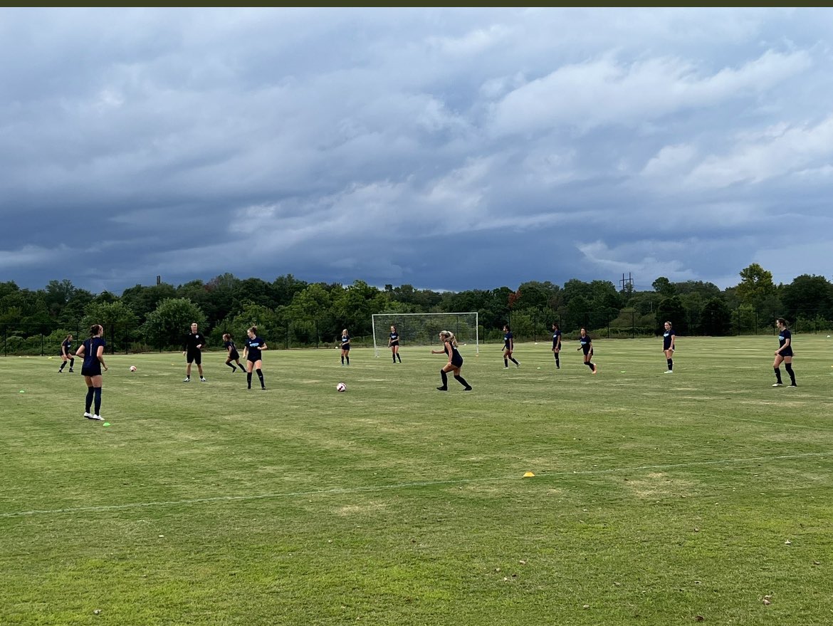 Great to be back on the fields! Excited for another year in <a href="/ECNLgirls/">ECNL Girls</a>‼️🦈