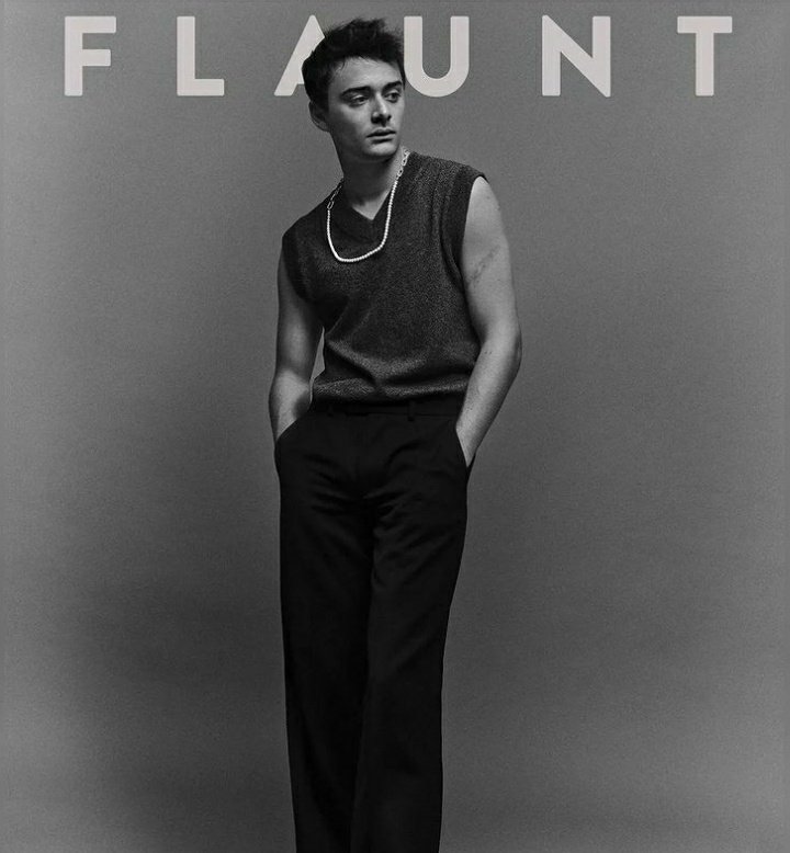 thinknoahs's tweet photo. OMG NOAH SCHNAPP https://t.co/CAkMQGTyU5