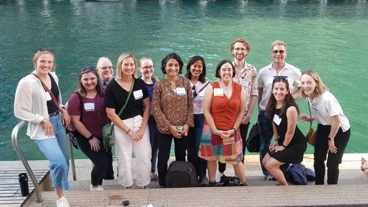DeltaGreatLakes's tweet photo. Cheers from the board, staff, and Delta Emerging Leaders associate board at Delta Institute! 🥂
Pictures from our summer mixer last week 🤗💙
#chicagoriver #deltainstitute #summer2022 @DeltaEmLeaders https://t.co/nXZwjlFE8f