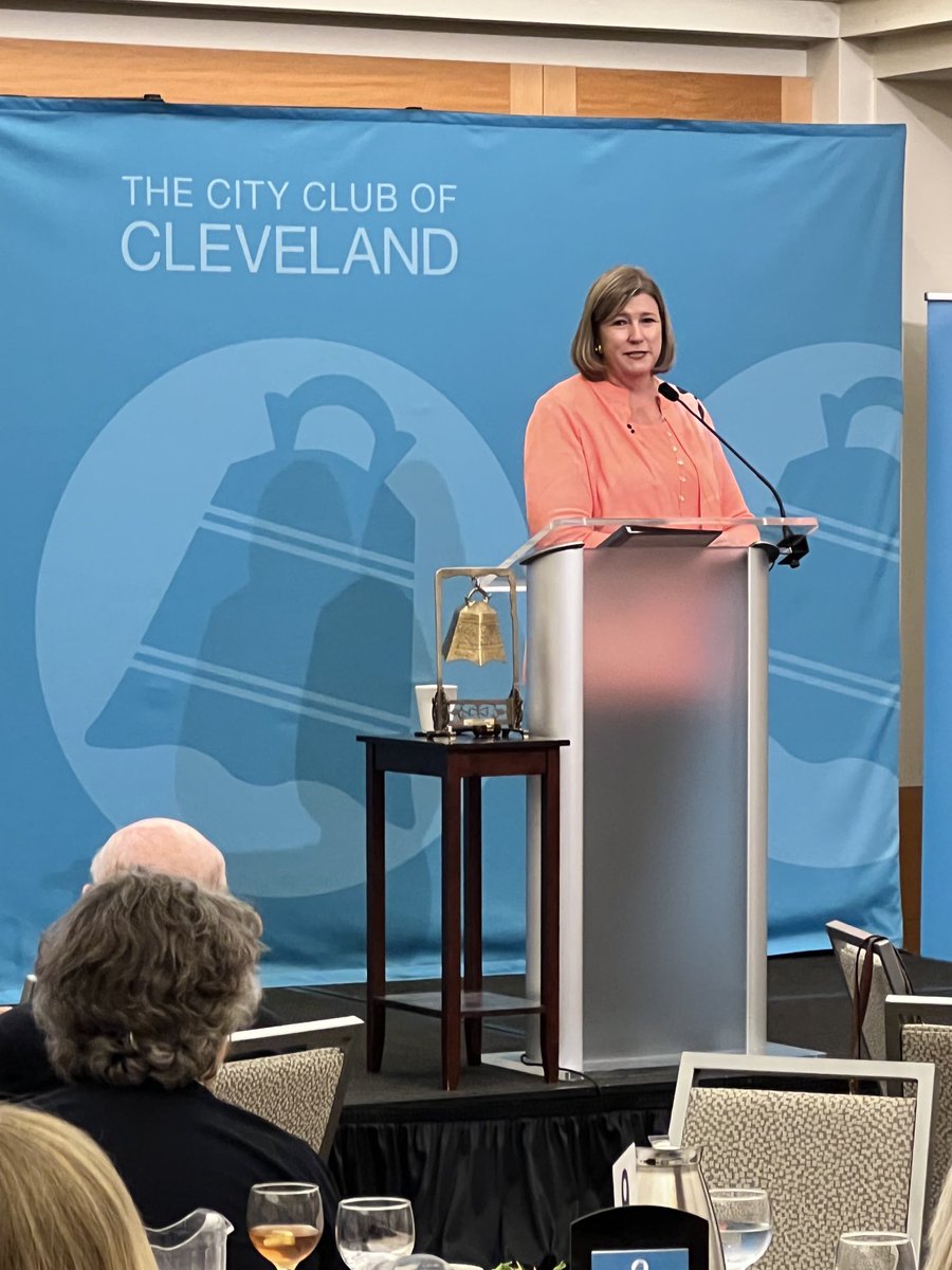 JenniferHurd4's tweet photo. Refreshing conversation with ⁦@nanwhaley⁩ Thank you ⁦@TheCityClub⁩ https://t.co/qYr4dsDrhv