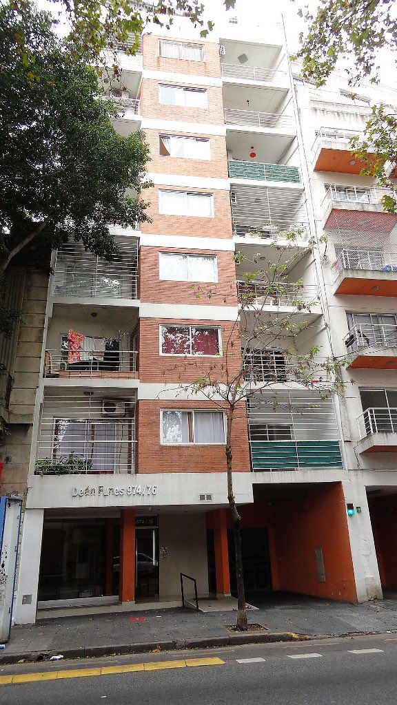 rapisardaprop's tweet photo. 🫱🏻‍🫲🏼 Alquiler.

🌳 San Cristobal.
📍 Dean Funes 900.
🏙️ Monoambiente divisible.
☀️ Balcón. 
🧺 Laundry.

👩🏻‍💻 https://t.co/Hv8hYJAqJ1
✉️ info@rapisardaprop.com.ar
📞 4925-4545 https://t.co/ygUMjAqQ7q