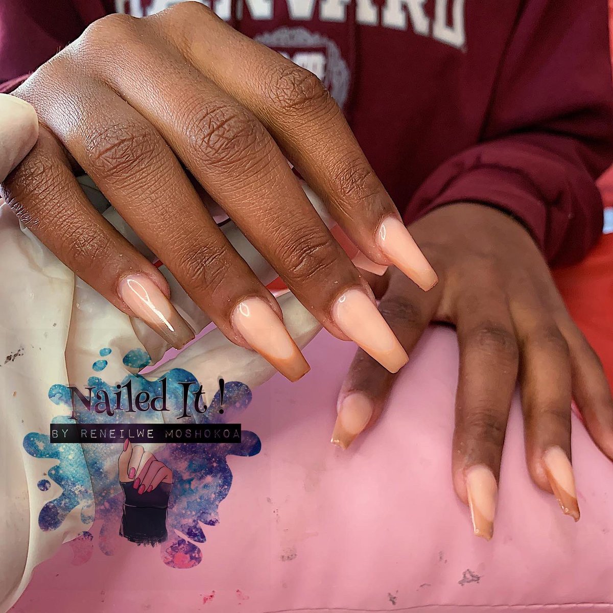 nailedit_byrm's tweet photo. Hey guys 🥂. I’m a nail technician based in Auckland Park. Dm to book your next set with me ! Please RT 🙏🏽❤️. #GirlTalkZA https://t.co/QmAouxTu4t
