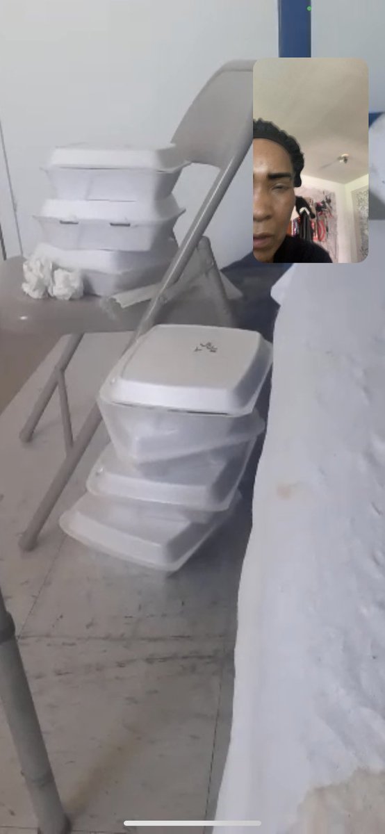 Tyeakia's tweet photo. @Bethesda_Proj 
Bethseda homeless project 
1917 Oxford St North Philly
Is ABUSING the Elderly Handicapped Homeless residents  unsanitary conditions theft of socks T shirts by staff  verbal abuse starvation bedbugs COVID-19 Please investigate https://t.co/7LotEN5HXf