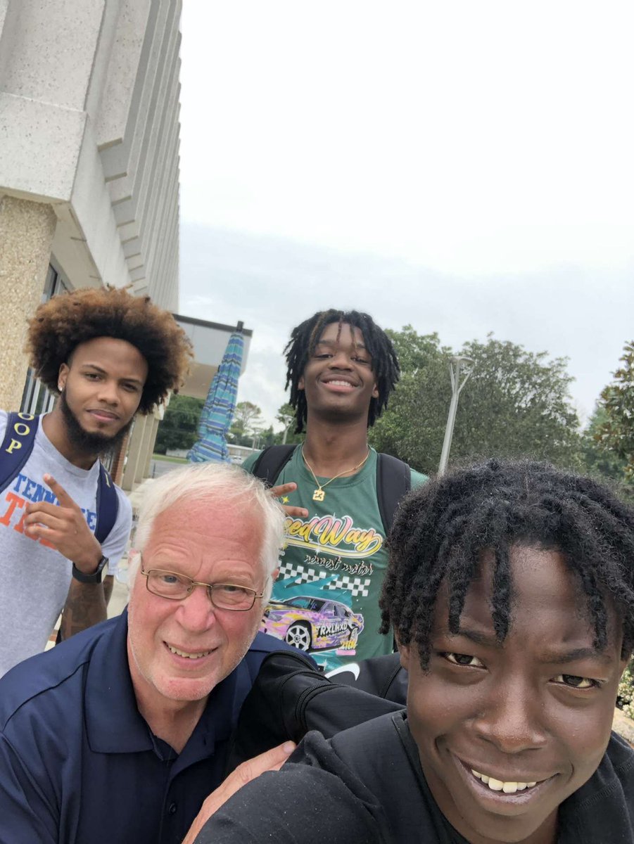 Had a great day yesterday meeting the staff!!💚 <a href="/ColumbiaState/">Columbia State</a> <a href="/CStateSports/">ColumbiaState Sports</a> <a href="/CoachNeal/">Winston Neal</a>
