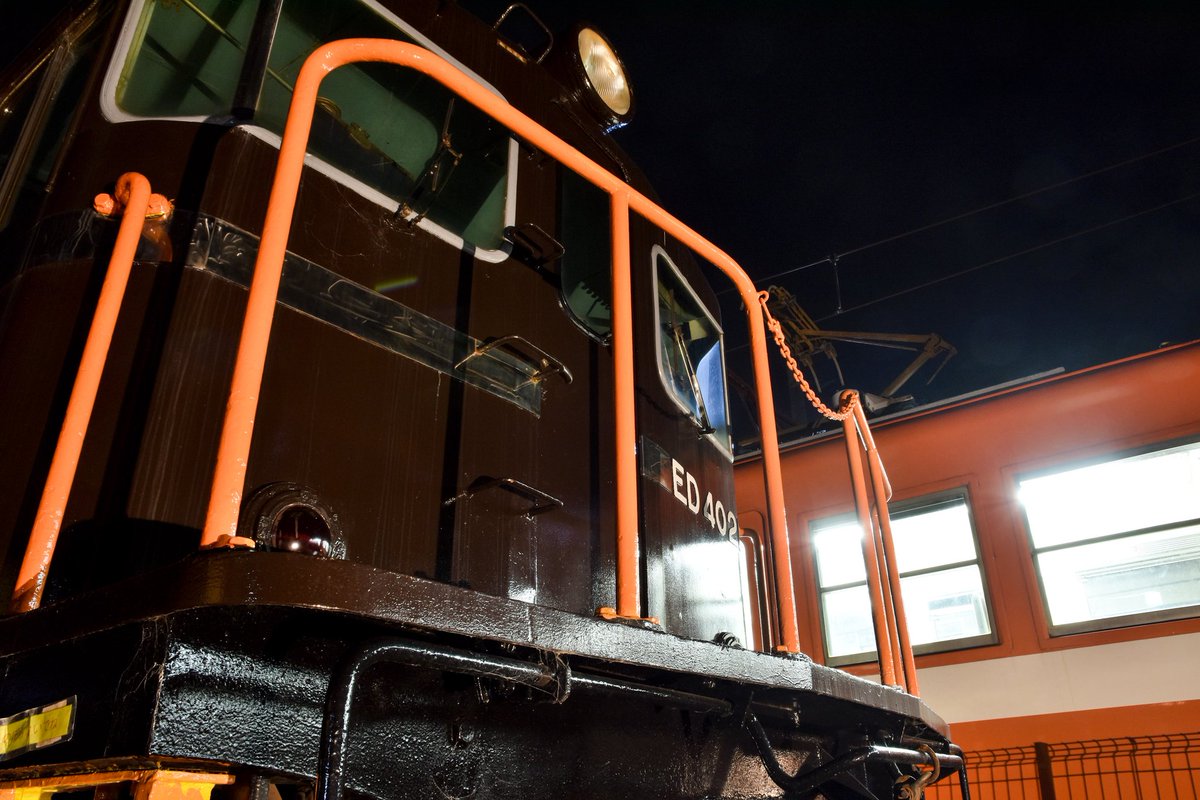 negatarail's tweet photo. 2022.08.17
ED402の手すりの色が、往年の橙色に復元されました。これこれ!この色ですよね!
#岳南電車
#がくてつ機関車ひろば
#ED402
#岳南富士岡 https://t.co/kHcjjb5Qfc