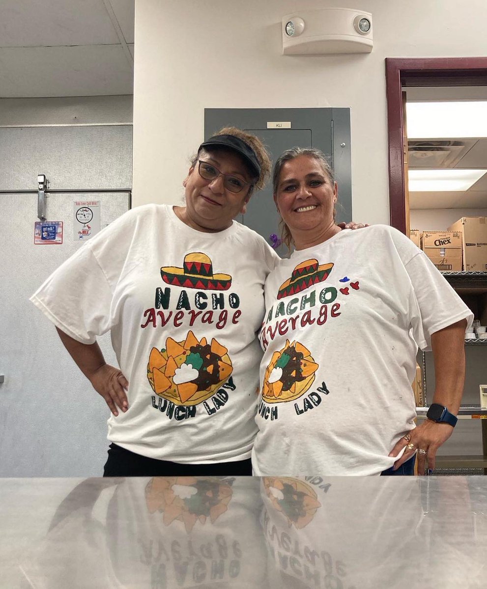JeffcoSchoolsCo's tweet photo. Our #TeamJeffco staff has seemed to enjoy the #JeffcoFirstDay challenge as much as our families ππ― So fun to see the sparkly new classrooms, themed t-shirts, balloon arches, and smiling faces! Letβs keep this momentum going to make 2022-23 an awesome year. https://t.co/tHGcZMiFyA