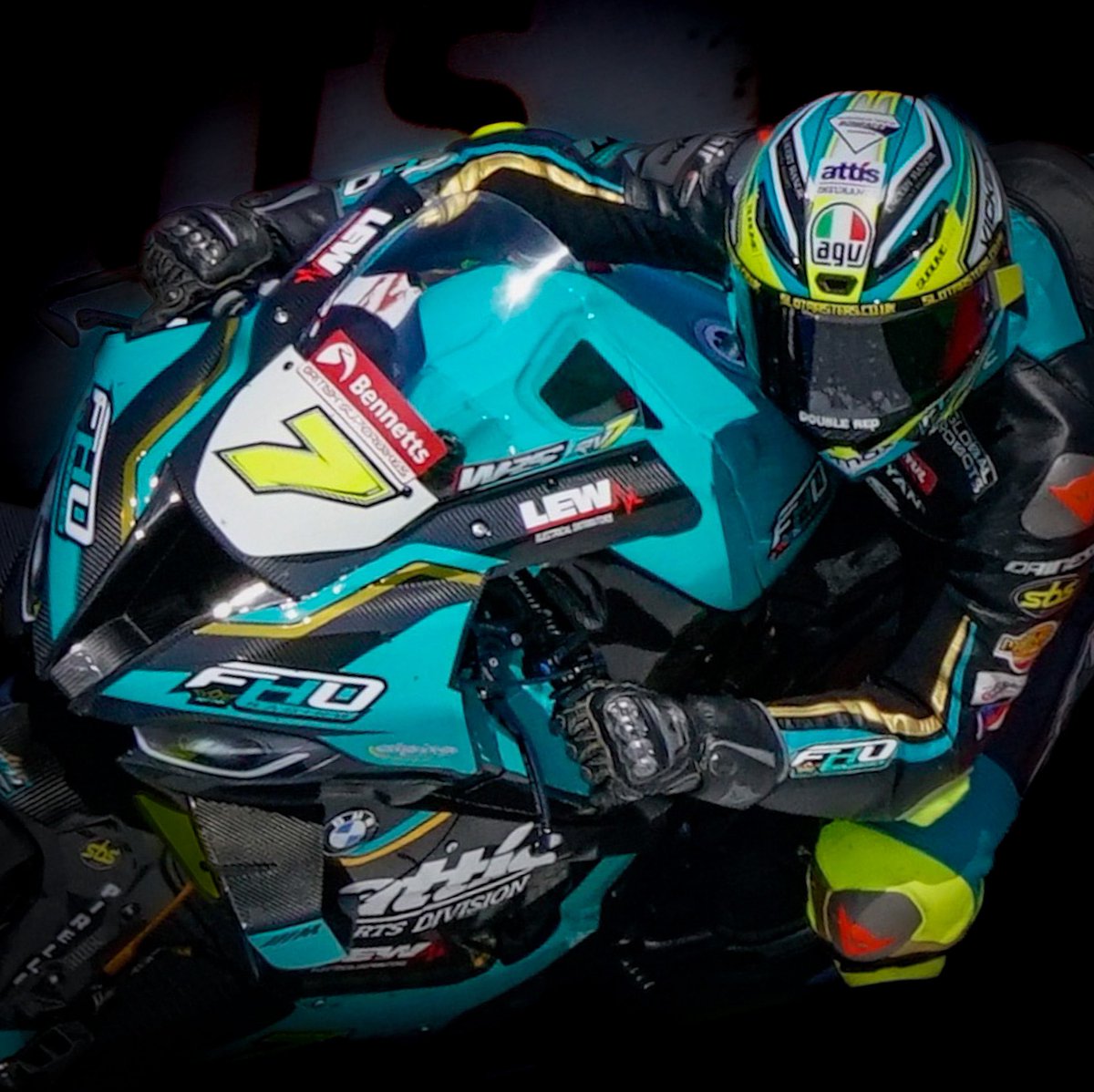 olithephoto's tweet photo. Went heavy on the edit but ignoring that, boy, how good does @RyanVickers_21 look on the @FHO_Racing BMW? @OfficialBSB @thruxtonracing https://t.co/v8i1AXDdRP