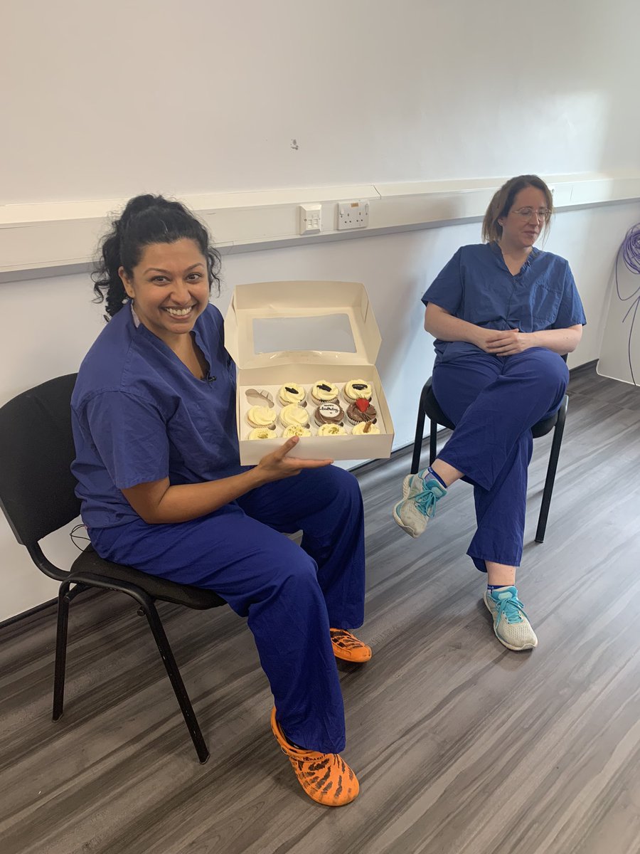 mariadiscalicau's tweet photo. @tompdodp @gunjeet99 @bhav_lad @GSTTanaesthesia @dr_imranahmad @iAnaesthetise It’s great to see the #TAPAcademy digitalisation project slowly taking shape. We could not be achieving this without the support of an amazing team thank you all! And we had amazing cupcakes. Thanks to our new colleague who on her first day joined right in. https://t.co/WX3ktvrfnW